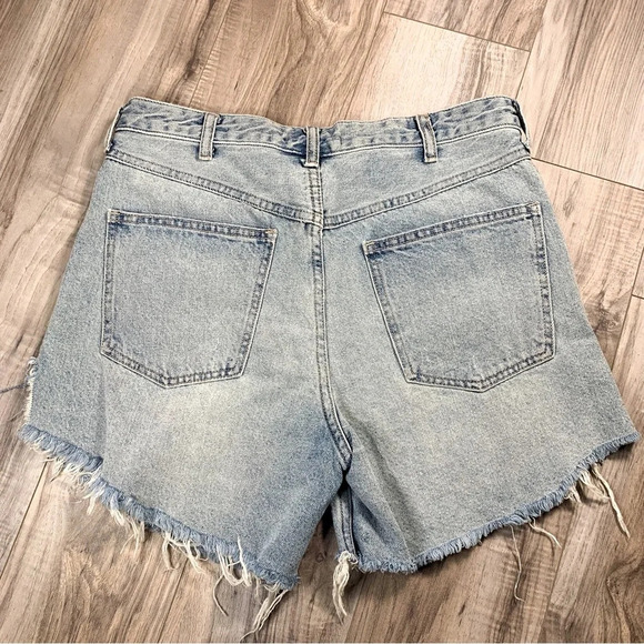 We The Free / Free People Denim Shorts - Picture 4 of 6